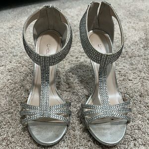 Caparros Silver Heel
